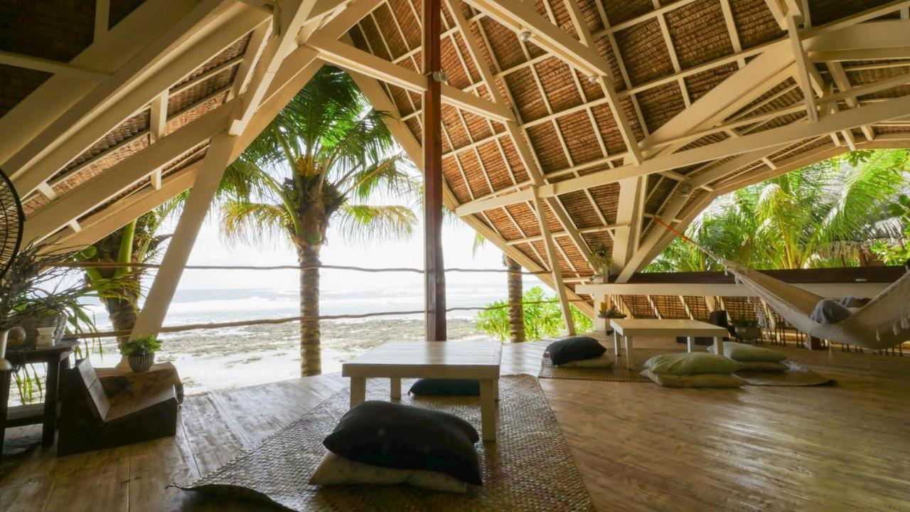 White Banana Beach Club Хенераль-Луна Екстер'єр фото